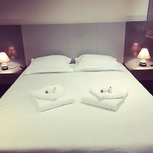 ** Aparthotel Serafina Apartements Frankreich