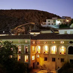 hotel-casa-de-los-arcos.es-andalucia.com/